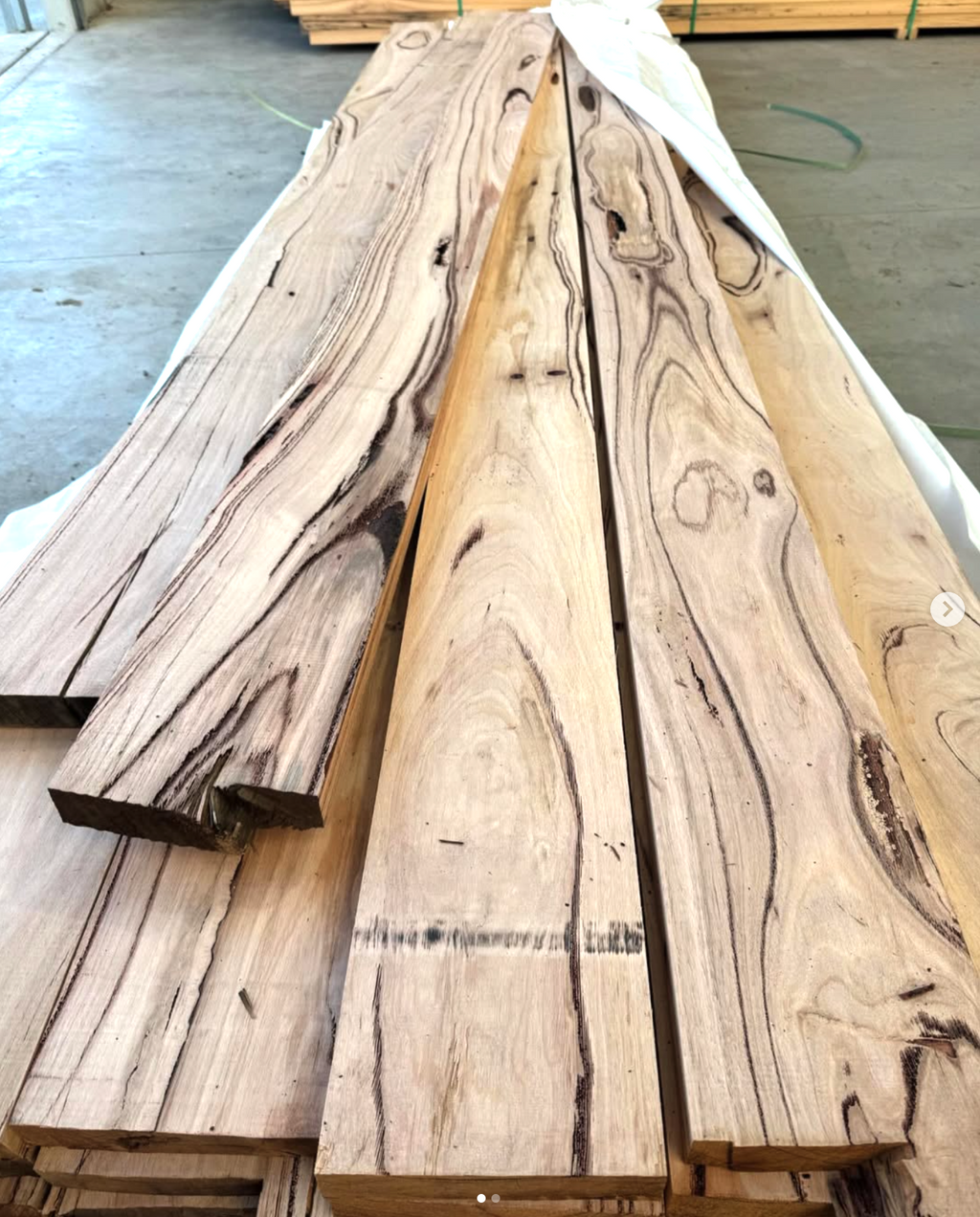 180x35mm High Feature Messmate Boards - Kiln Dried DAR